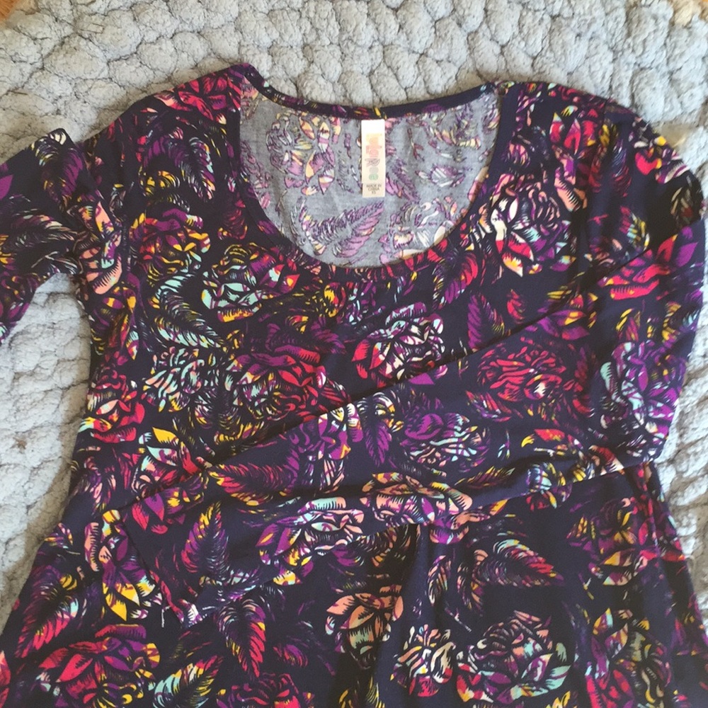 Lularoe Lynnae Roses size XS